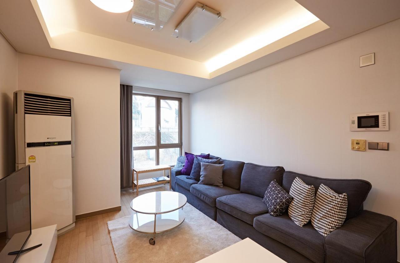 Apartment Center Duplex *