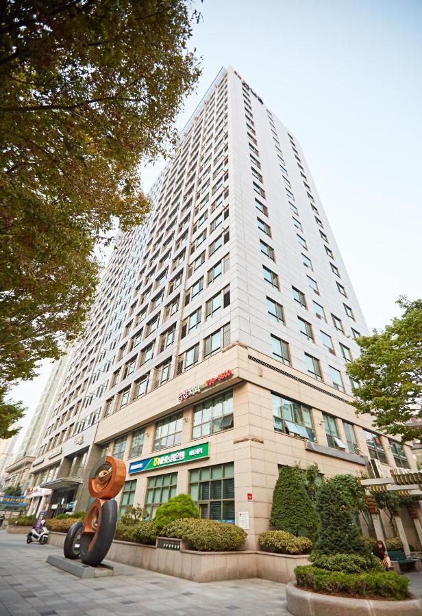 Apartment Center Duplex Seoul